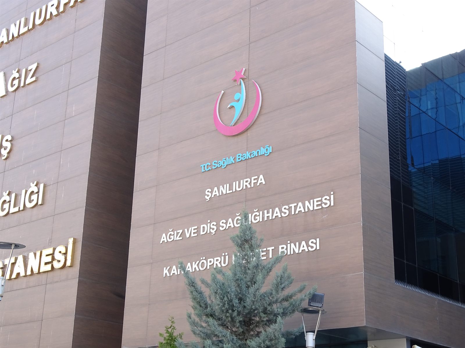 Cephe Reklamı — Çalışma 10